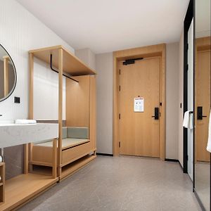 King Guest Room